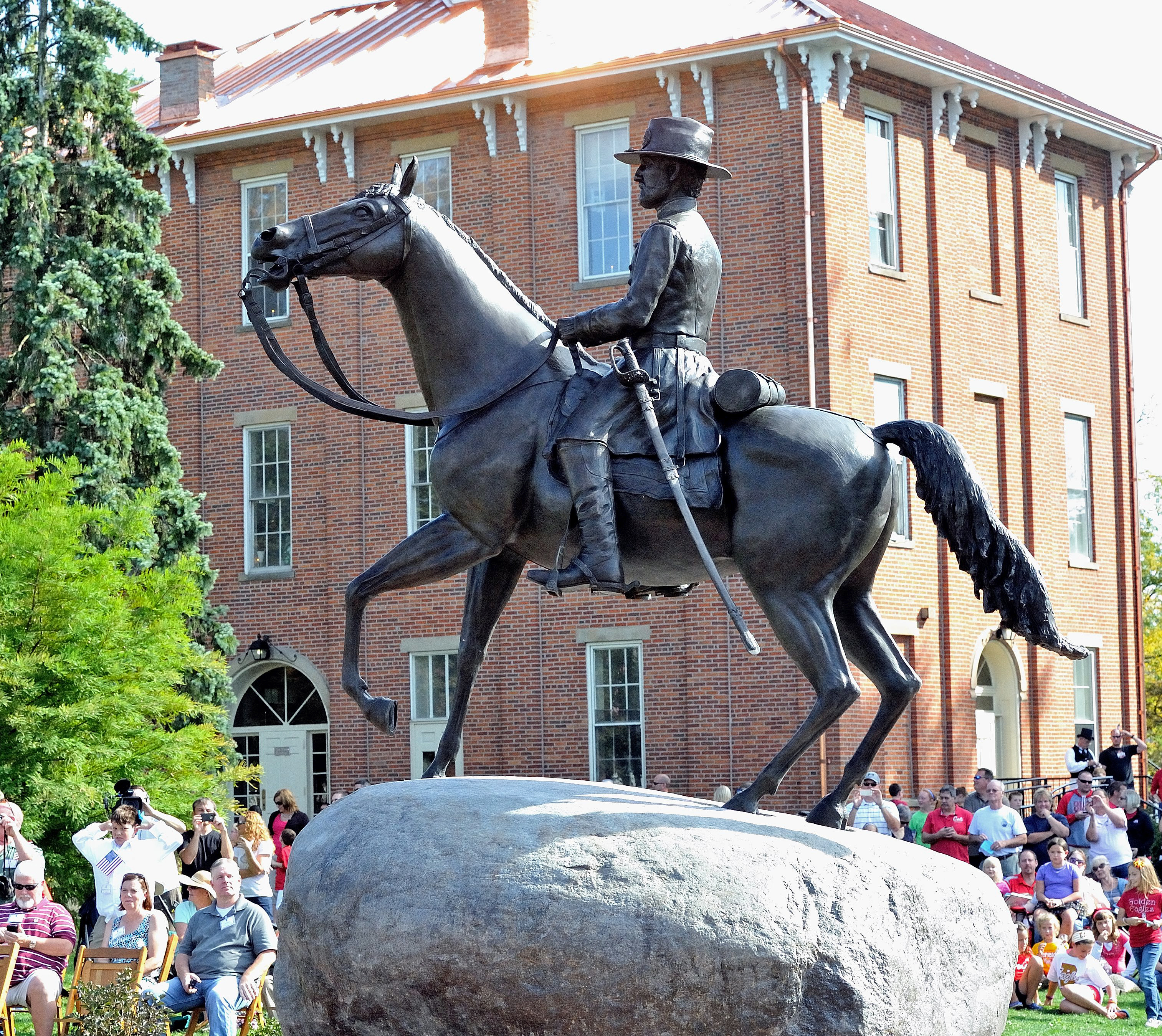 RosecransStatue